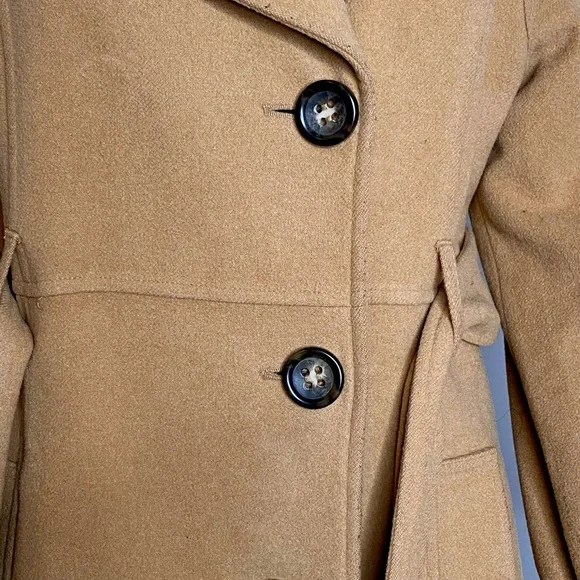 Sandra Angelozzi Women's Tan 78% Wool Belted Coat - Size 38 - Pre-Owned - Picture 8 of 15